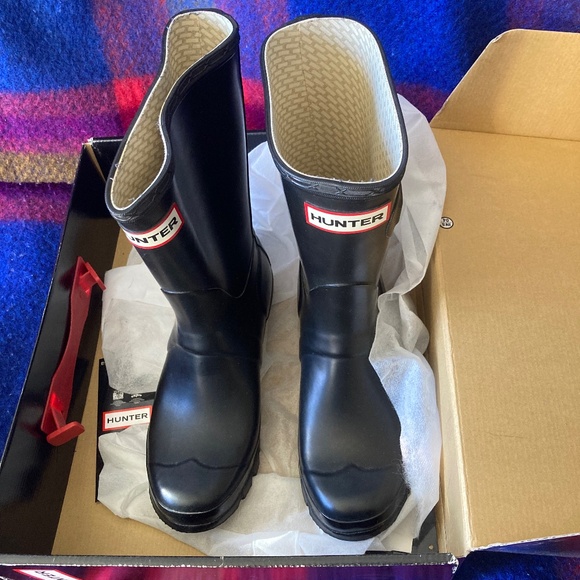 Hunter Womens Black Original Short Buckle Rubber Boot 36/7 - Picture 1 of 8